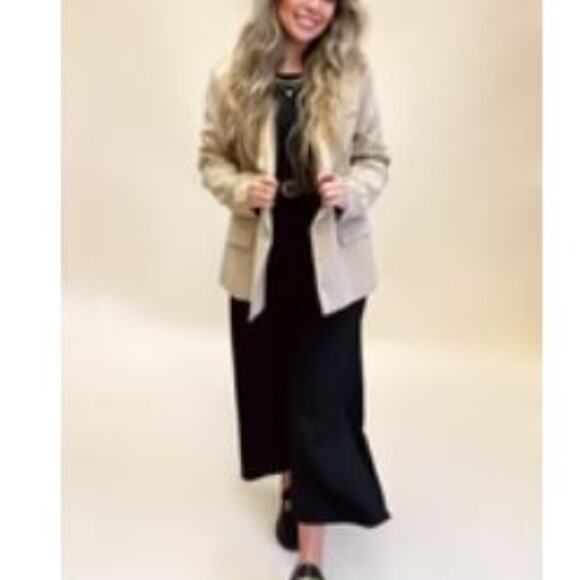 Women's Camel Tan Oversized Blazer Jacket Medium - Picture 3 of 3